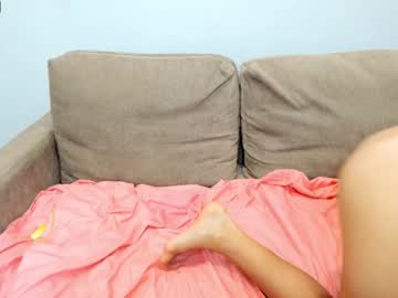 latina cam girl ai_lyn image #1726373