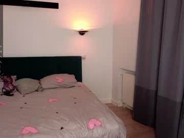 latina cam girl predatory_eyes image #4313908