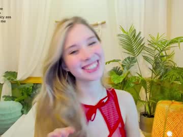 latina cam girl milablush image #2260578
