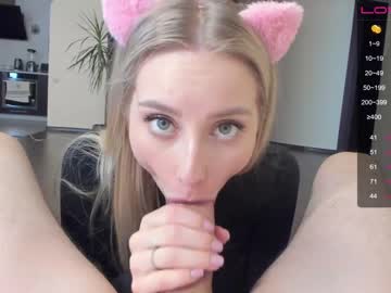 latina cam couple meow_mia image #670909