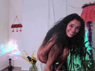 latina cam girl makayla77 image #1970235