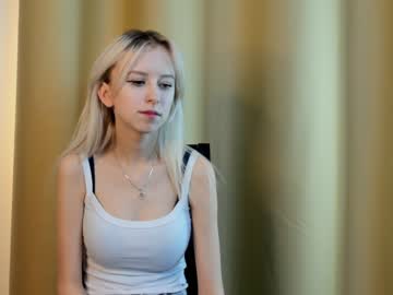 latina cam couple blonde_lotos image #3905824