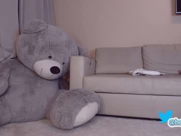latina cam girl hollyextra image #212795