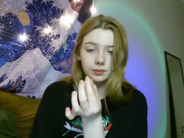 latina cam girl lillygoodgirl image #3143841