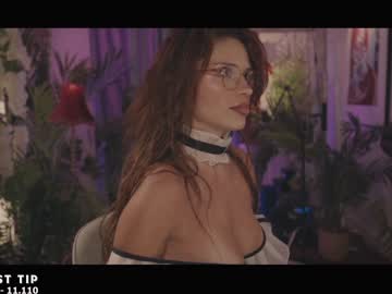 latina cam girl rougeoud image #3502288