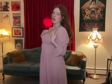 latina cam girl bigredcarrott image #4220243