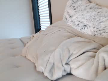 latina cam girl _natycutei19 image #2647979