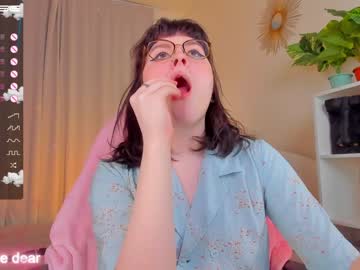 latina cam girl amelie_polians image #2444575