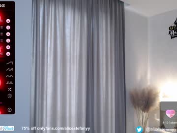 latina cam girl smileyouarehere image #3714427