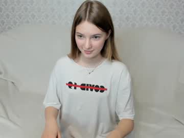 latina cam girl liloneforu image #1887926