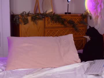 latina cam girl meadowthayer image #2236404