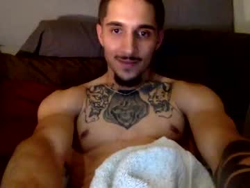 latina cam man bigsalamitommy03 image #1431667