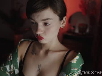 latina cam girl auddicted image #402624