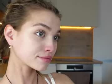 latina cam girl piranha_69 image #4631496