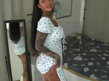 latina cam girl butter_f1y image #4719974