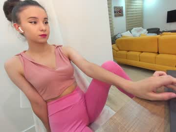 latina cam girl ehotlovea image #1989896