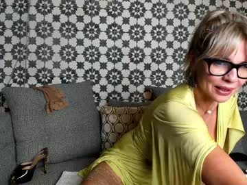 latina cam girl nadyabasinger image #264854