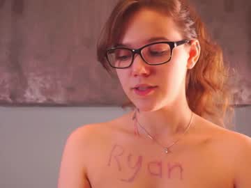 latina cam girl lyle_art image #4292537