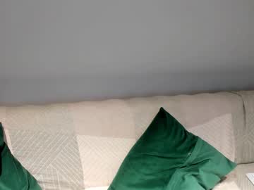 latina cam girl aria_diaz image #2770461