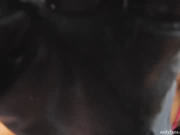 latina cam girl _june image #2861068
