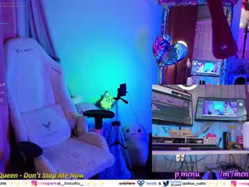 latina cam girl _biscuitty image #3367229