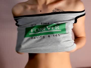 latina cam girl xyni_myni image #3863671