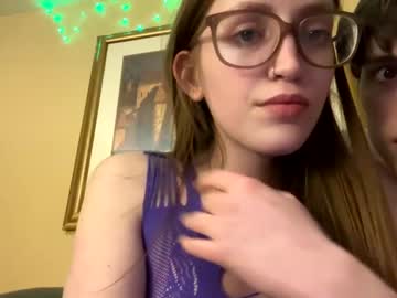 latina cam couple kennedibrookie669160 image #4182592