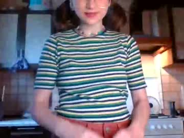 latina cam girl mekyy_no_neko image #2939010