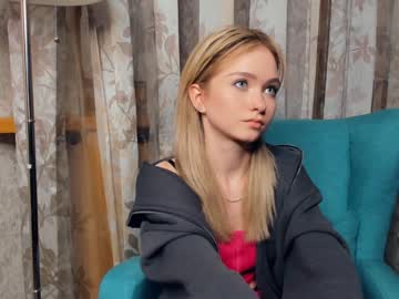 latina cam girl h0lyangel image #4046303