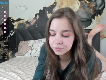 latina cam girl monika_youthfull image #2698677
