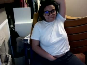 latina cam girl yveonyx image #2053692