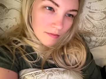 latina cam girl mariah95 image #1370125