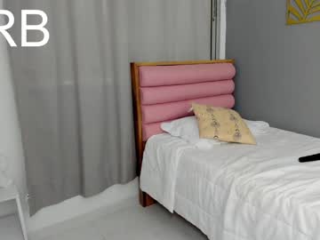 latina cam girl roberta_lipa image #1602052