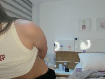 latina cam girl gabrielaa_18 image #3764949