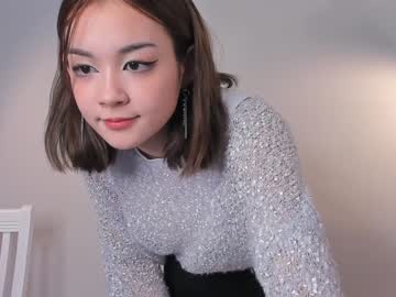 latina cam girl elwinefaro image #4082652