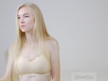 latina cam girl olivia__evans_ image #1759236