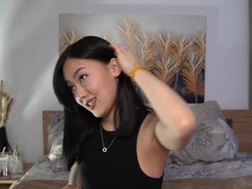 latina cam girl refined_style image #4455645