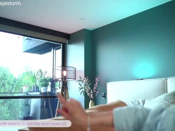 latina cam girl alejastorm image #2438235