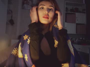 latina cam girl nayeonobi image #4381432