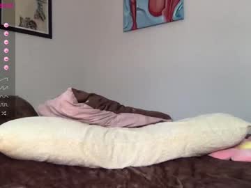 latina cam girl paintbabe_x image #1052696
