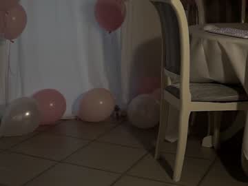 latina cam girl neferpita image #4315478
