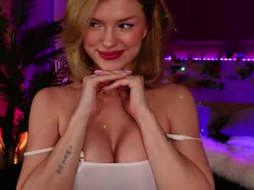 latina cam girl bunnylia image #1255580