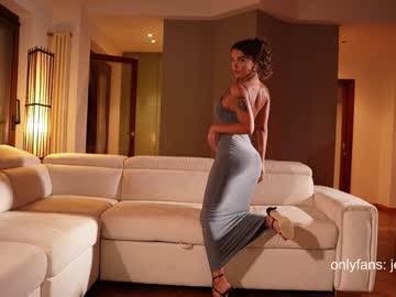 latina cam girl therealbonnieclydex image #3621351