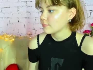 latina cam girl mayalotos image #1709173