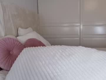 latina cam girl lilemilyy image #4482939