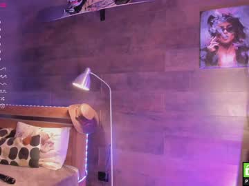 latina cam girl yolandabertha image #2742215