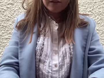 latina cam girl eatmypie69 image #1232329