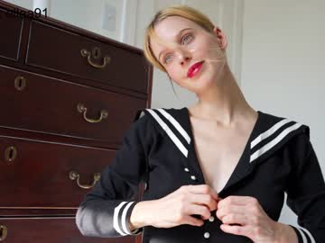latina cam girl ellaa91 image #3739496