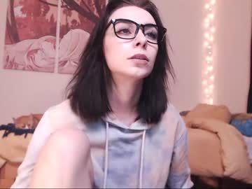 latina cam girl eeeveee image #492631