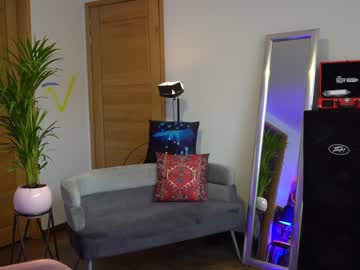 latina cam girl beyllove_d image #136124